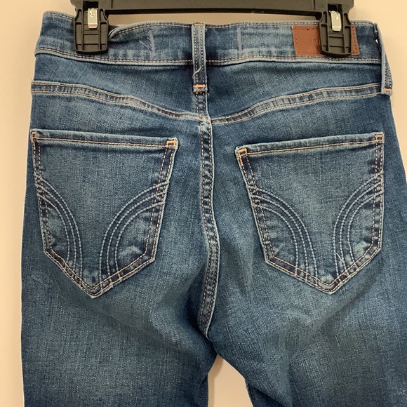 Jeans Capri Les Halles Taille 27 - Dénim Bleu Medium Wash, Déchirures Distressed, Très Bon état Occasion